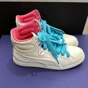 Puma Women’s Size 8 Never Worn